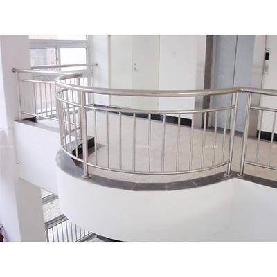 道路、橋梁不銹鋼復(fù)合管