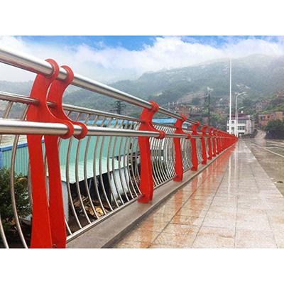 江蘇道路、橋梁不銹鋼復(fù)合管